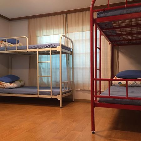Хостел Backpackers Inside Сеул Екстер'єр фото