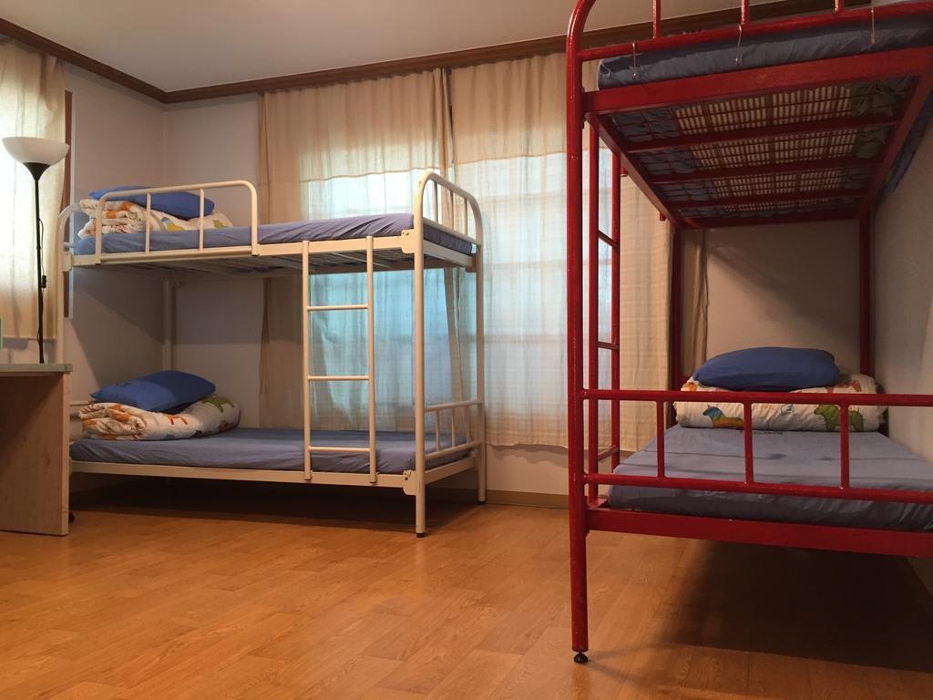 Хостел Backpackers Inside Сеул Екстер'єр фото