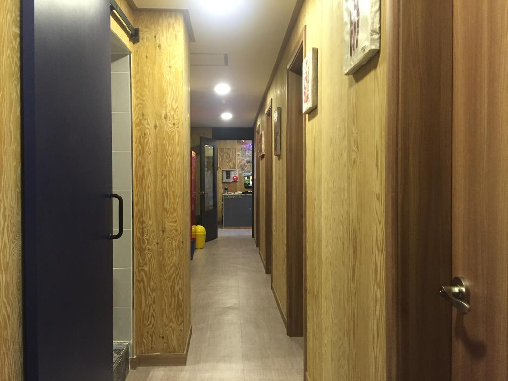 Хостел Backpackers Inside Сеул Екстер'єр фото