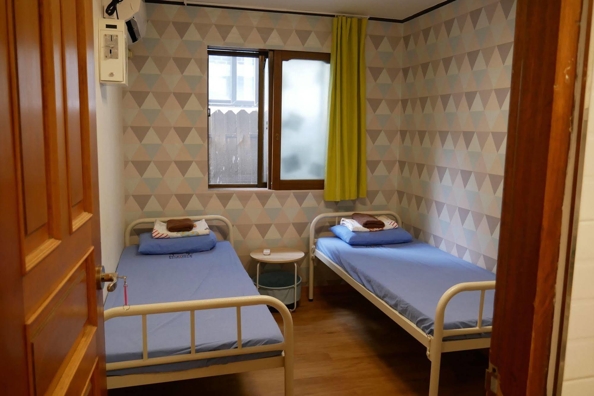 Хостел Backpackers Inside Сеул Екстер'єр фото